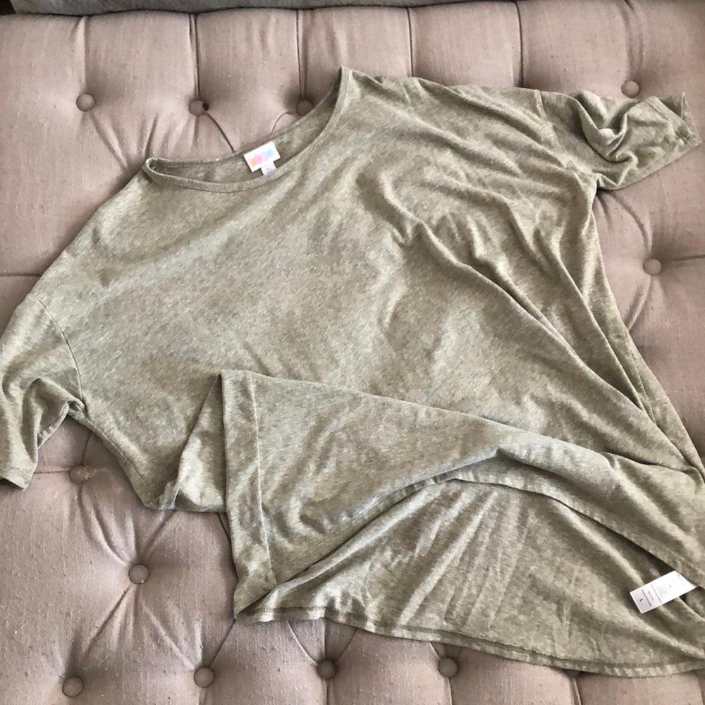 Lularoe Irma gray/green